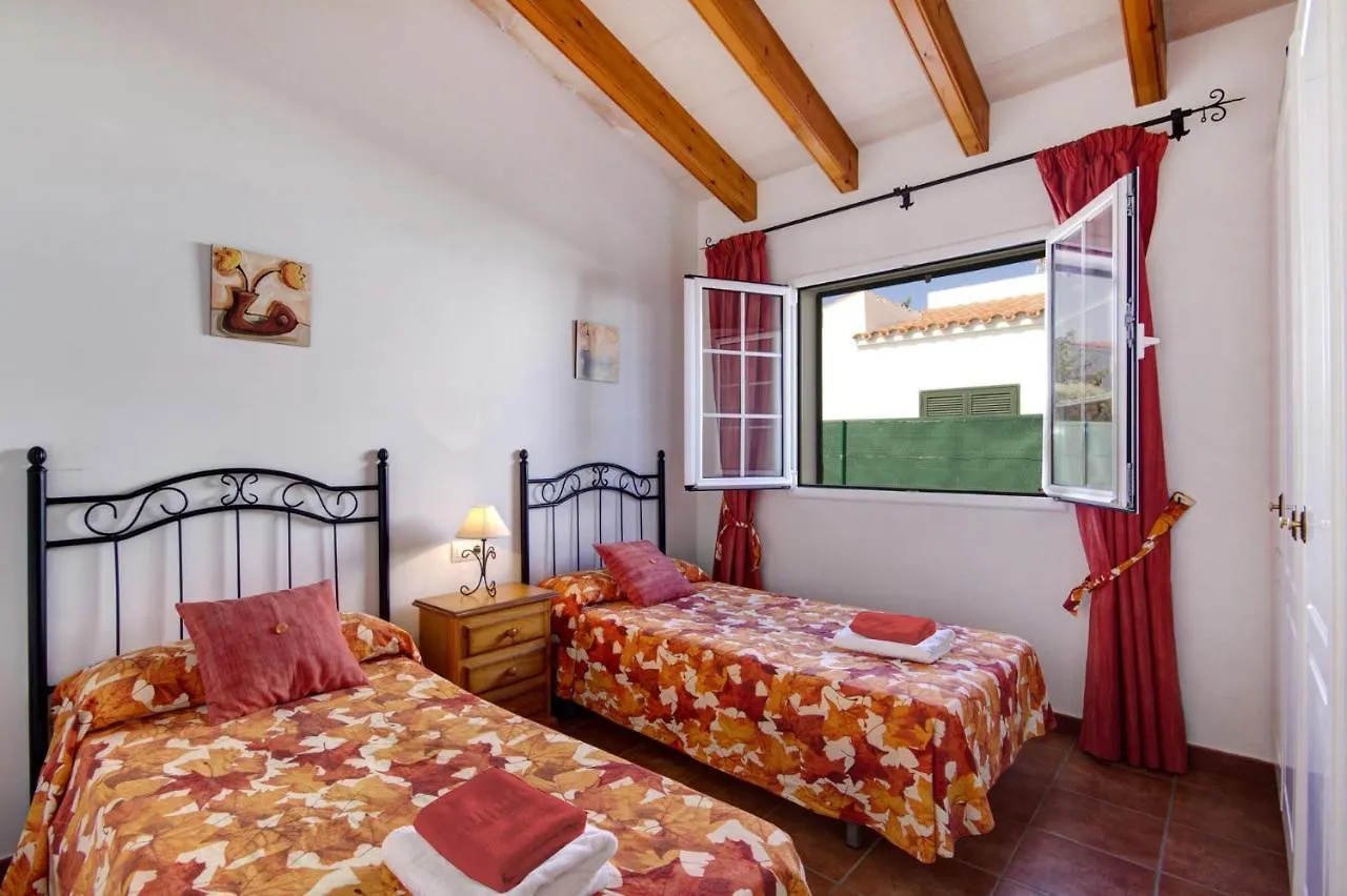 Villa Saona By Villa Plus Es Mercadal Hiszpania